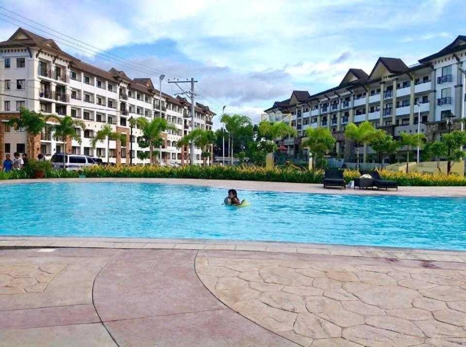 1Br One Oasis Condo Bldg1 Ground Floor Davao Stadt Exterior foto